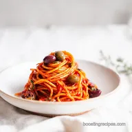 Irresistible Pasta Puttanesca: Briny and Zesty